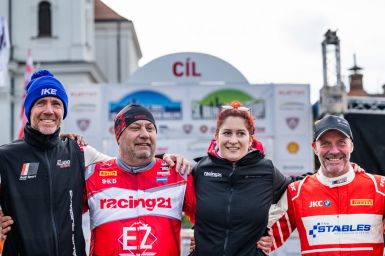 Štajf slavil triumf na historické Vltavě