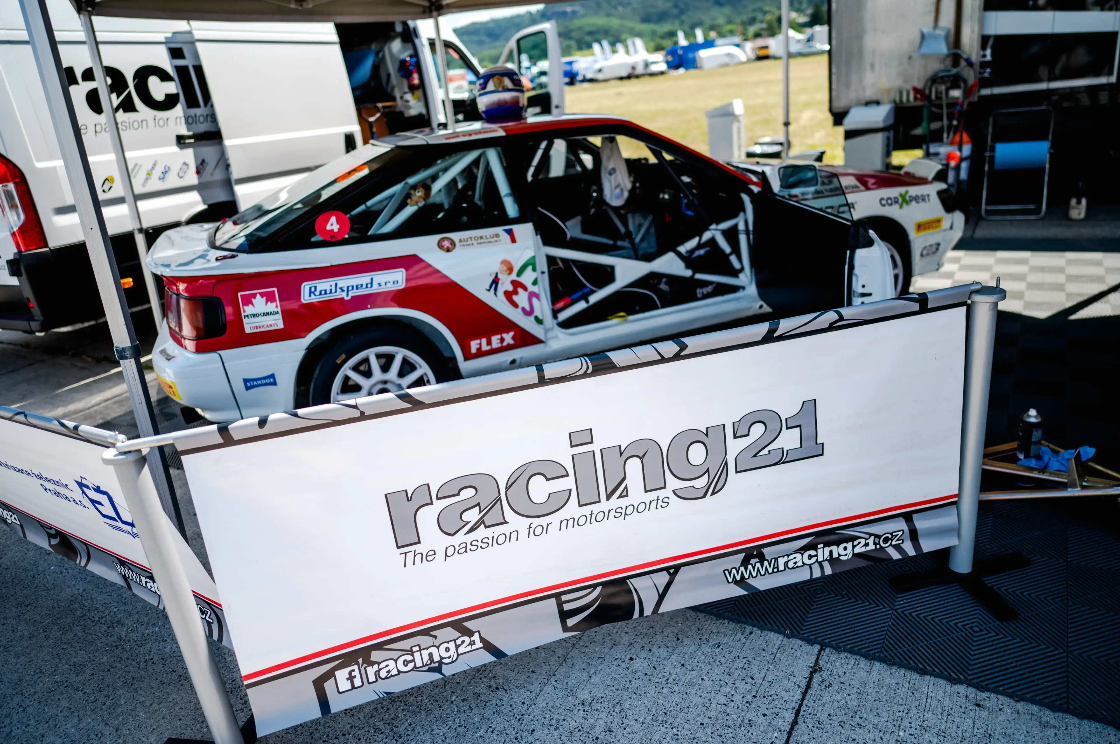 Pronájem servisního zázemí, undefined